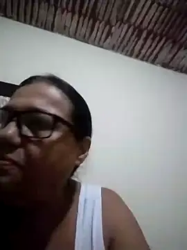 Snapshot of catdool chatting on 02.11.25 catdool online show from 02.11.25