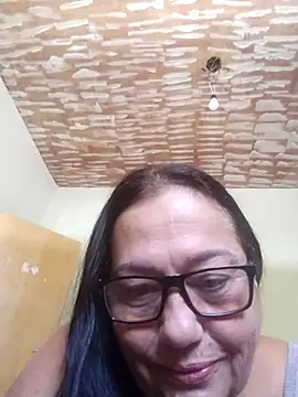 Snapshot of catdool chatting on 03.10.25 catdool online show from 03.10.25