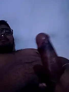 Snapshot of Gerardo31017 chatting on 03.19.25 Gerardo31017 online show from 03.19.25