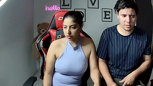 Snapshot of kim_sex_hot chatting on 10.10.25 kim sex hot online show from 10.10.25