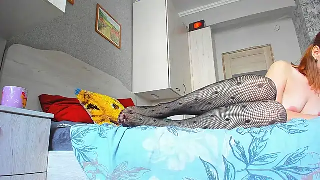 Snapshot of DUSSY_PUSSY chatting on 02.21.25 DUSSY PUSSY online show from 02.21.25