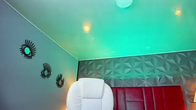 Snapshot of Sabrina_Sabrock_ chatting on 01.22.25 Sabrina Sabrock online show from 01.22.25