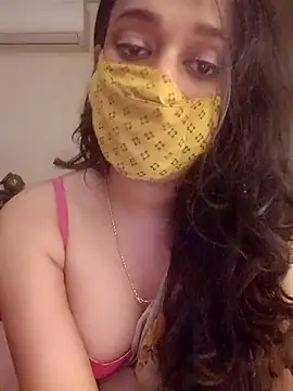 Snapshot of Lavanya_Shah chatting on 12.04.24 Lavanya Shah online show from 12.04.24