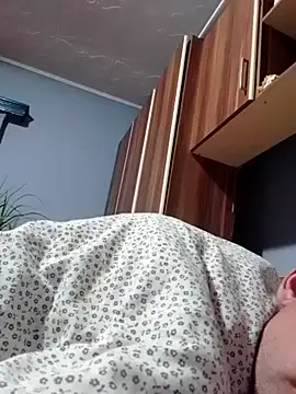 Snapshot of Rolandxxxr chatting on 03.09.25 Rolandxxxr online show from 03.09.25