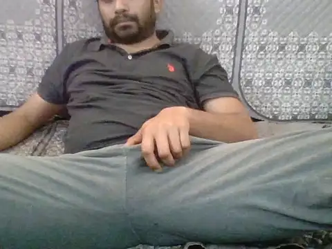 Snapshot of redvelvet_4 chatting on 02.16.25 redvelvet 4 online show from 02.16.25