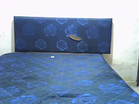 Snapshot of Spice202 chatting on 09.16.25 Spice202 online show from 09.16.25