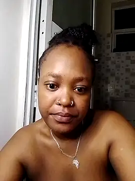 Snapshot of Spice202 chatting on 11.11.25 Spice202 online show from 11.11.25