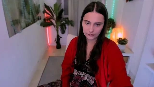 Snapshot of Orfeya chatting on 01.09.25 Orfeya online show from 01.09.25