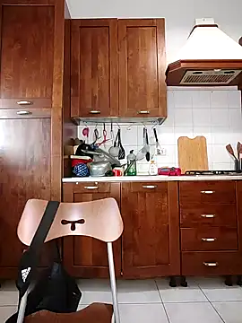 Snapshot of kittenpurrr chatting on 12.17.24 kittenpurrr online show from 12.17.24