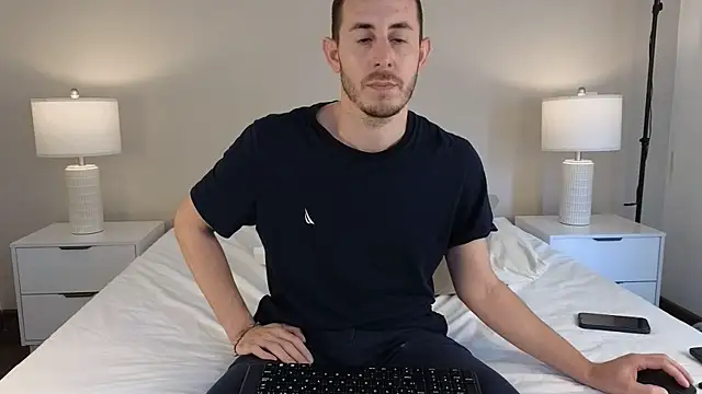 Snapshot of fun_kooples chatting on 03.05.25 fun kooples online show from 03.05.25