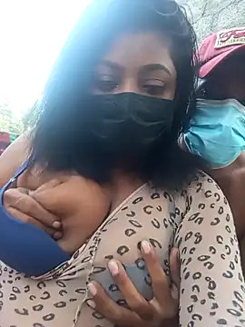 Snapshot of _Cute_ariana_ chatting on 12.28.24  Cute ariana  online show from 12.28.24