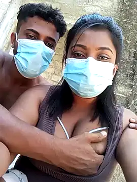 Snapshot of _Cute_ariana_ chatting on 02.15.25  Cute ariana  online show from 02.15.25