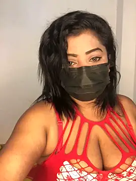 Snapshot of _Cute_ariana_ chatting on 09.22.25  Cute ariana  online show from 09.22.25