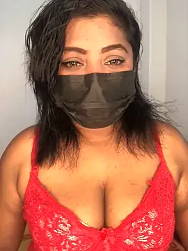 Snapshot of _Cute_ariana_ chatting on 10.02.25  Cute ariana  online show from 10.02.25