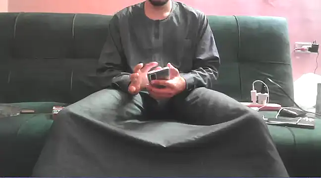 Snapshot of foxsanSs chatting on 03.15.25 foxsanSs online show from 03.15.25