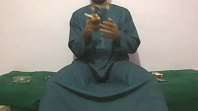 Snapshot of foxsanSs chatting on 10.02.25 foxsanSs online show from 10.02.25