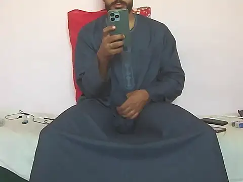 Snapshot of foxsanSs chatting on 10.13.25 foxsanSs online show from 10.13.25