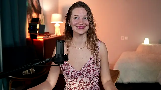 Snapshot of Special___ chatting on 03.07.25 Special    online show from 03.07.25