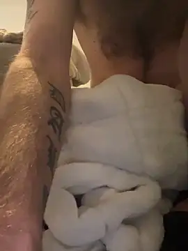 Snapshot of Furdale chatting on 12.27.24 Furdale online show from 12.27.24