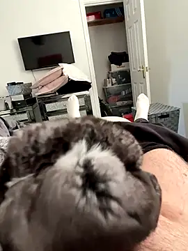 Snapshot of Furdale chatting on 09.25.25 Furdale online show from 09.25.25