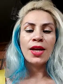 Snapshot of shelby_kutter chatting on 03.20.25 shelby kutter online show from 03.20.25