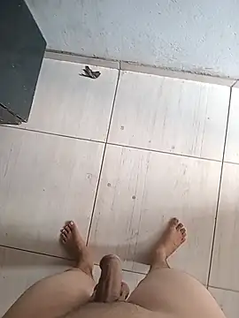 Snapshot of JOHN_GOSTOSO chatting on 10.21.25 JOHN GOSTOSO online show from 10.21.25