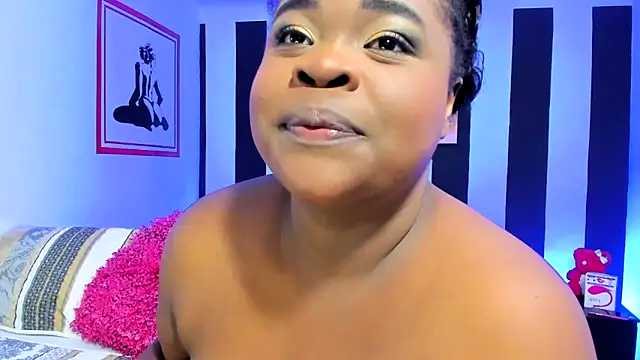 Snapshot of YeminaLeman chatting on 12.25.24 YeminaLeman online show from 12.25.24