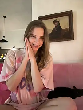 Snapshot of LeyaJohnson chatting on 01.04.25 LeyaJohnson online show from 01.04.25