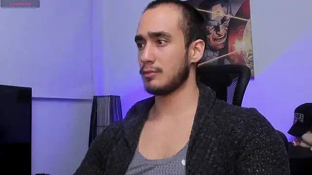 Snapshot of AlexRivera6 chatting on 12.07.24 AlexRivera6 online show from 12.07.24