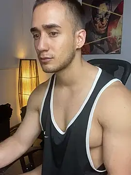 Snapshot of AlexRivera6 chatting on 01.19.25 AlexRivera6 online show from 01.19.25