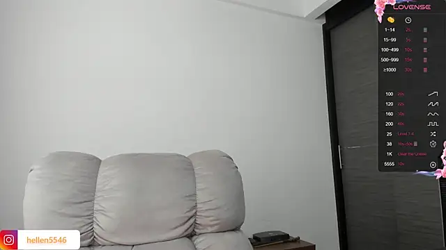 Snapshot of xspecialoomx chatting on 12.15.24 xspecialoomx online show from 12.15.24