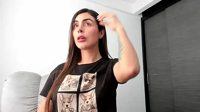 Snapshot of xspecialoomx chatting on 02.23.25 xspecialoomx online show from 02.23.25