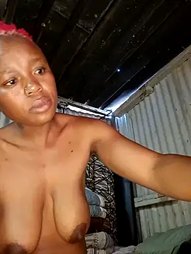 Snapshot of DELIGHTANGELXX chatting on 09.19.25 DELIGHTANGELXX online show from 09.19.25