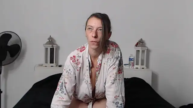 Snapshot of Oriane_Jackson chatting on 11.07.25 Oriane Jackson online show from 11.07.25