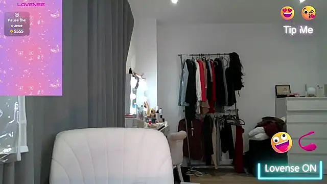 Snapshot of chelseablonde chatting on 02.21.25 chelseablonde online show from 02.21.25