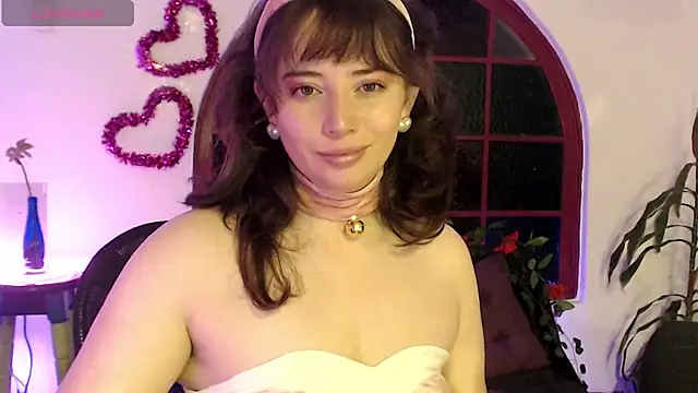 Snapshot of Hannah-Valhalla chatting on 02.15.25 Hannah-Valhalla online show from 02.15.25