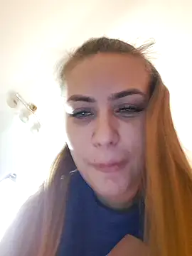 Snapshot of Keli_Jessi chatting on 12.12.24 Keli Jessi online show from 12.12.24