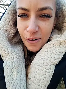 Snapshot of Keli_Jessi chatting on 02.25.25 Keli Jessi online show from 02.25.25