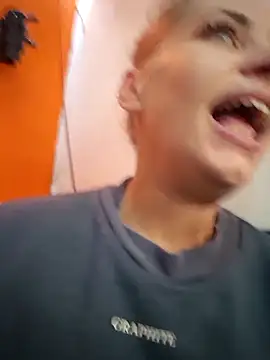 Snapshot of Keli_Jessi chatting on 10.01.25 Keli Jessi online show from 10.01.25