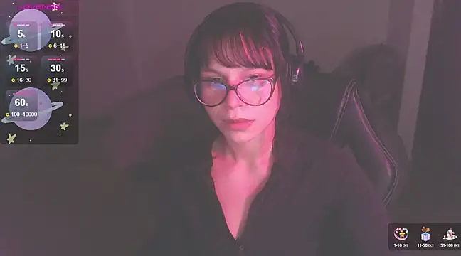 Snapshot of modjo_ chatting on 03.07.25 modjo online show from 03.07.25