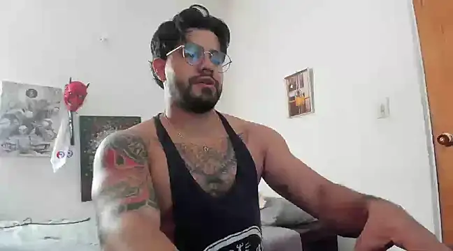 Snapshot of _Coddygold_ chatting on 01.12.25  Coddygold  online show from 01.12.25