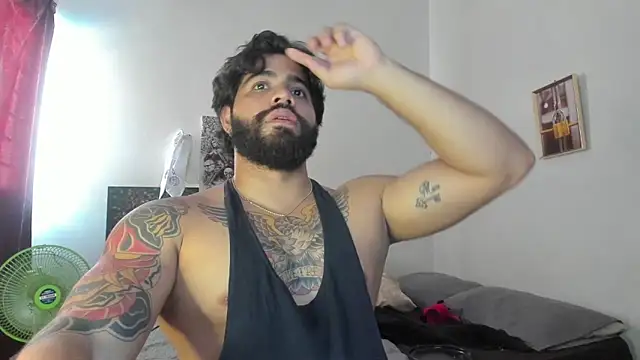 Snapshot of _Coddygold_ chatting on 03.10.25  Coddygold  online show from 03.10.25