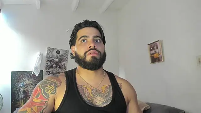 Snapshot of _Coddygold_ chatting on 03.18.25  Coddygold  online show from 03.18.25