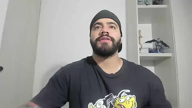 Snapshot of _Coddygold_ chatting on 09.09.25  Coddygold  online show from 09.09.25