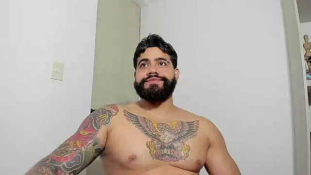 Snapshot of _Coddygold_ chatting on 10.12.25  Coddygold  online show from 10.12.25