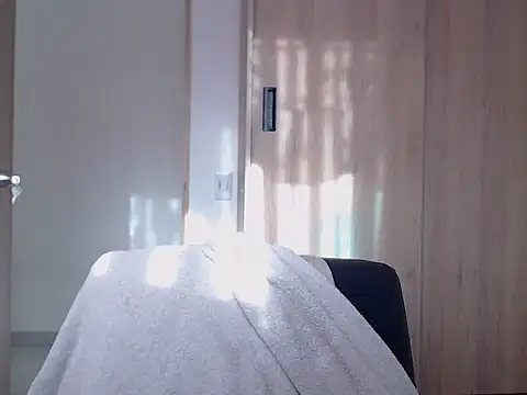 Snapshot of ChrisDamon chatting on 09.12.25 ChrisDamon online show from 09.12.25