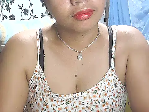 Snapshot of lovely_samxxx24 chatting on 12.07.24 lovely samxxx24 online show from 12.07.24