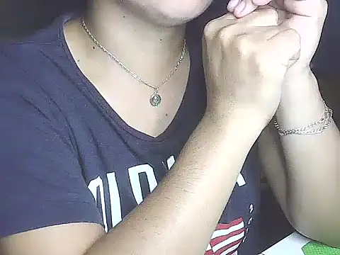 Snapshot of lovely_samxxx24 chatting on 12.17.24 lovely samxxx24 online show from 12.17.24