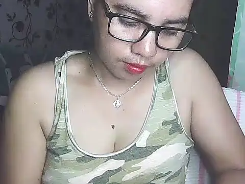 Snapshot of lovely_samxxx24 chatting on 02.03.25 lovely samxxx24 online show from 02.03.25