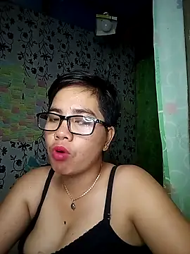 Snapshot of lovely_samxxx24 chatting on 02.16.25 lovely samxxx24 online show from 02.16.25